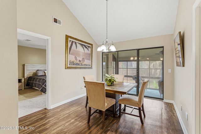 704 WOOD HILL Drive 704, Jacksonville, FL 32256