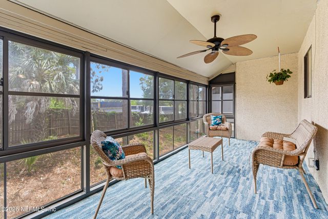 704 WOOD HILL Drive 704, Jacksonville, FL 32256