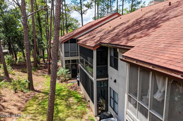 704 WOOD HILL Drive 704, Jacksonville, FL 32256