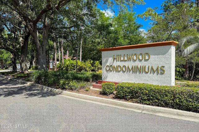 704 WOOD HILL Drive 704, Jacksonville, FL 32256
