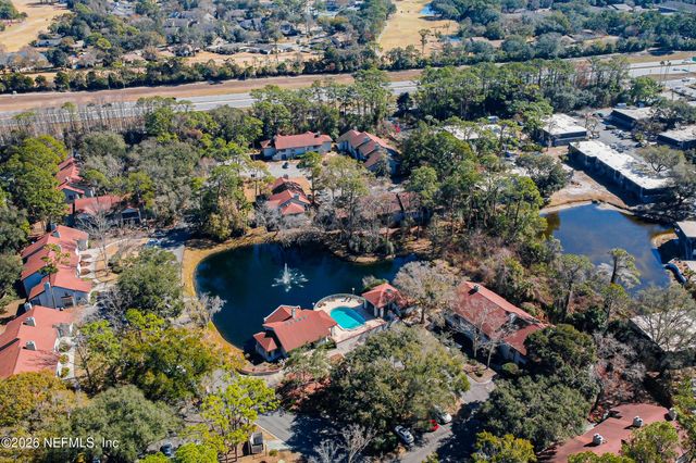 704 WOOD HILL Drive 704, Jacksonville, FL 32256