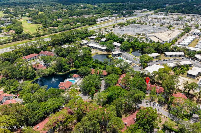 704 WOOD HILL Drive 704, Jacksonville, FL 32256