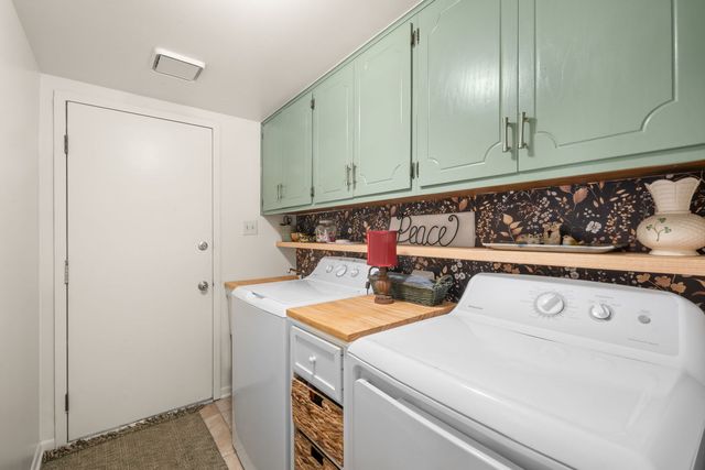 15651 Garden View Court 1D, Orland Park, IL 60462