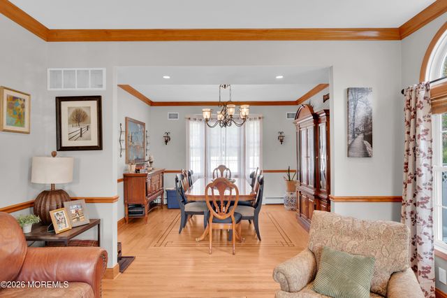 928 Seaman Avenue, Beachwood, NJ 08722