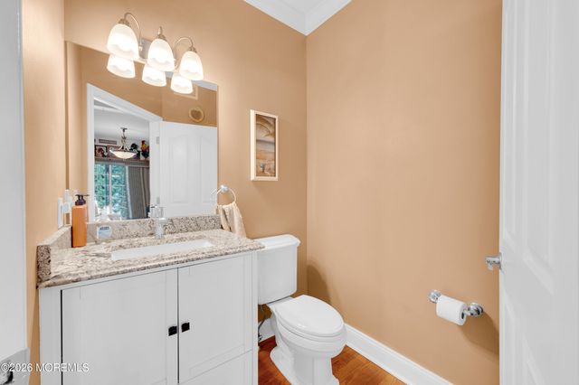 928 Seaman Avenue, Beachwood, NJ 08722