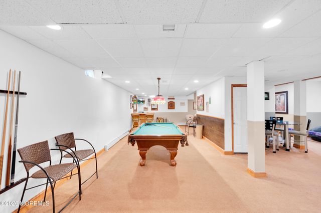 928 Seaman Avenue, Beachwood, NJ 08722