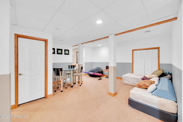 928 Seaman Avenue, Beachwood, NJ 08722