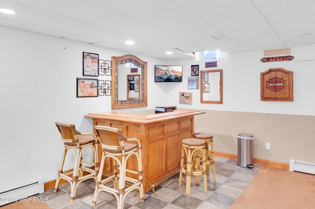 928 Seaman Avenue, Beachwood, NJ 08722