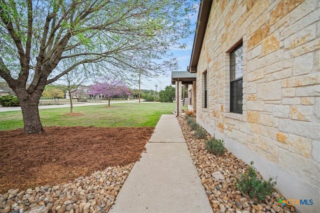 801 Mountain Crest Drive, Wimberley, TX 78676