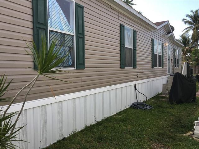 13311 SW 9th Court, Davie, FL 33325