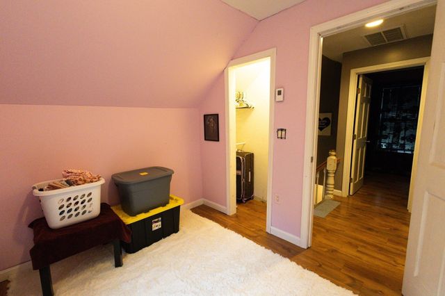339 Drury Ave, Athol, MA 01364