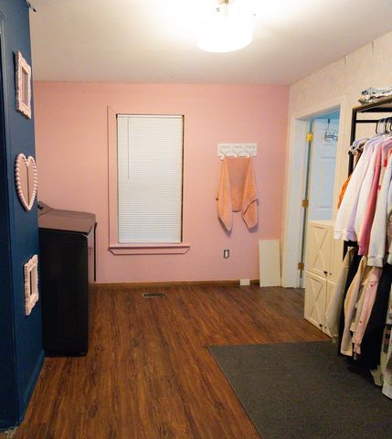 339 Drury Ave, Athol, MA 01364