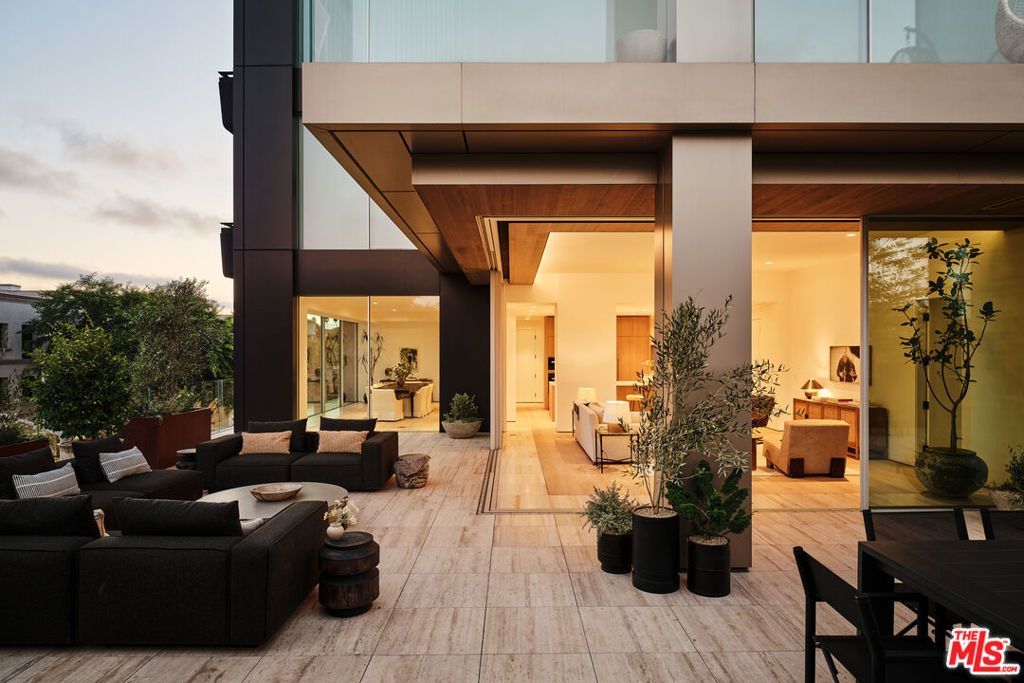 8899 Beverly Boulevard 4D, Los Angeles, CA 90048