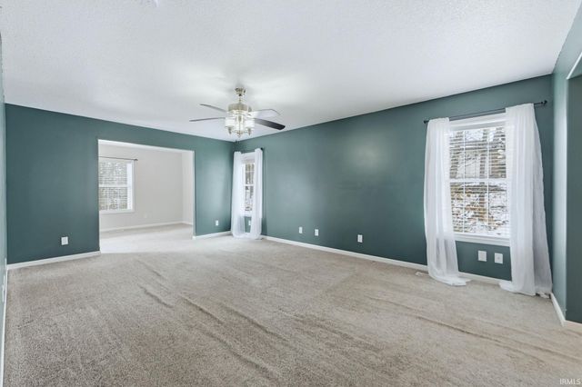 278 S Cross Creek Way, Columbia City, IN 46725