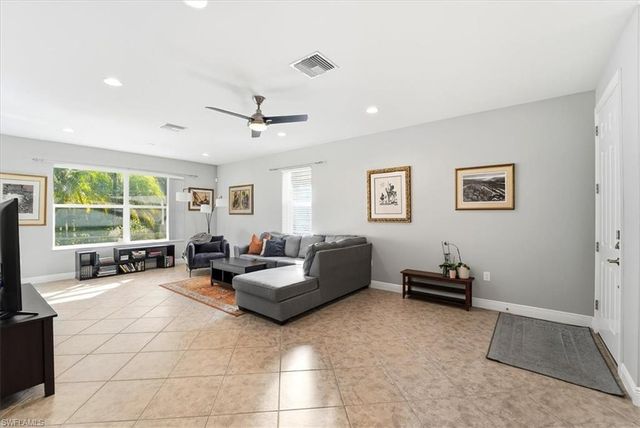 13390 Kent ST, Naples, FL 34109