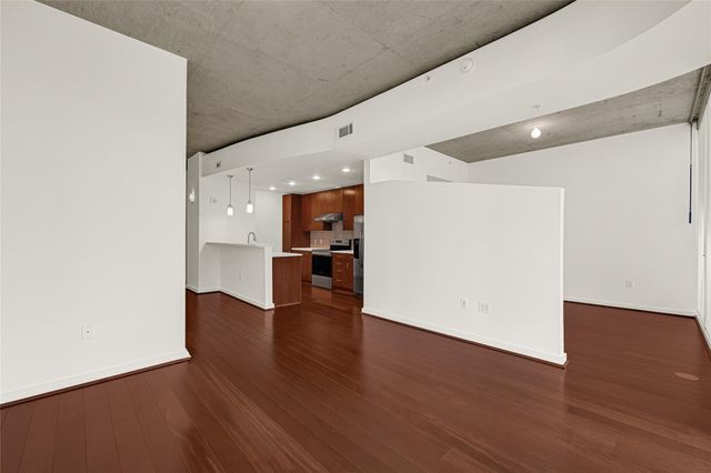 5925 Almeda Road 11508, Houston, TX 77004