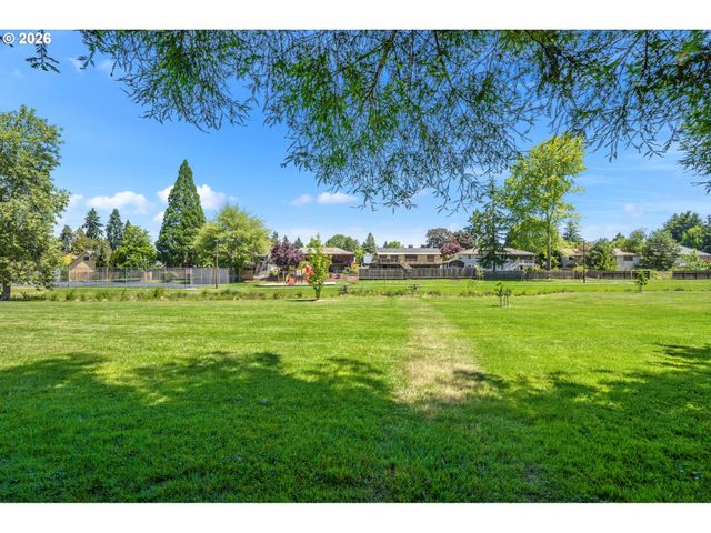 5425 Sw 208TH Ct, Beaverton, OR 97078