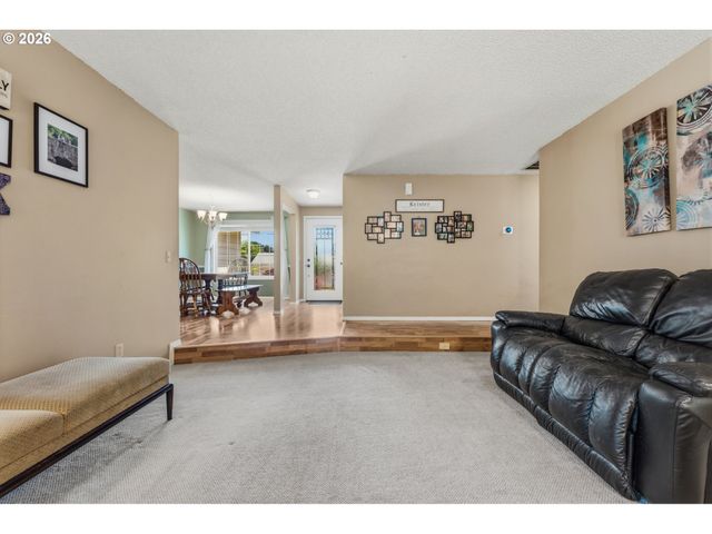 5425 Sw 208TH Ct, Beaverton, OR 97078