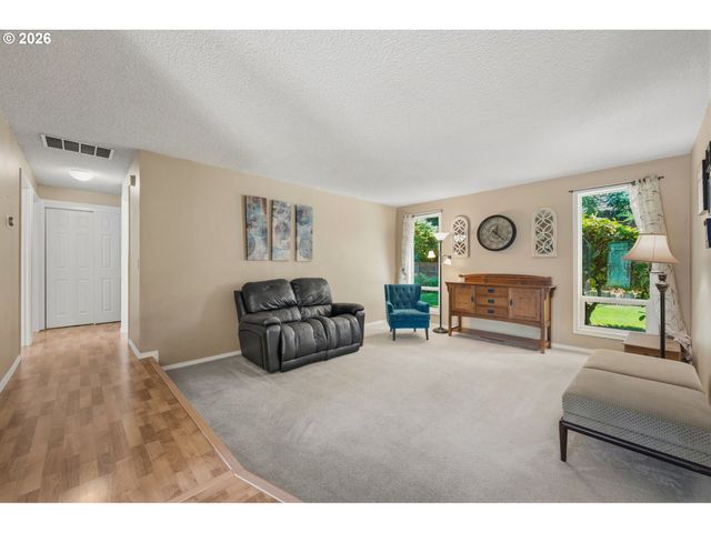 5425 Sw 208TH Ct, Beaverton, OR 97078