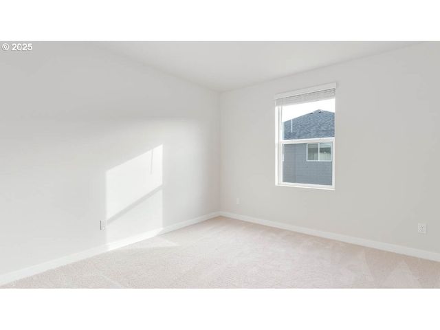 1992 Aspen Ln, Forest Grove, OR 97116