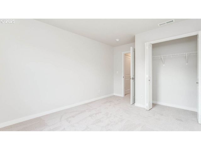 1992 Aspen Ln, Forest Grove, OR 97116