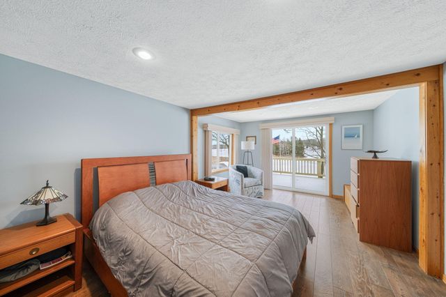 9673 Lake Drive, Morton Twp, MI 49332