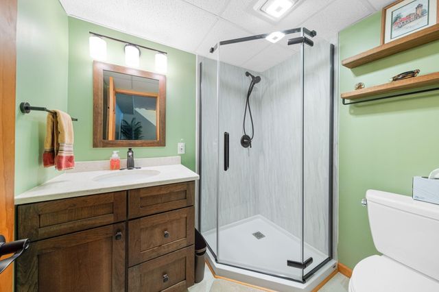 9673 Lake Drive, Morton Twp, MI 49332