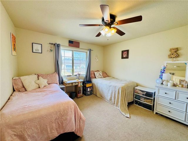 1160 ANDREW Drive, Maryville, MO 64468