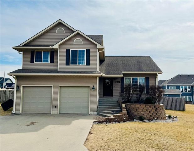 1160 ANDREW Drive, Maryville, MO 64468