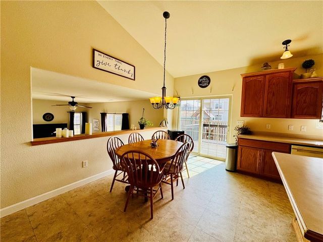 1160 ANDREW Drive, Maryville, MO 64468