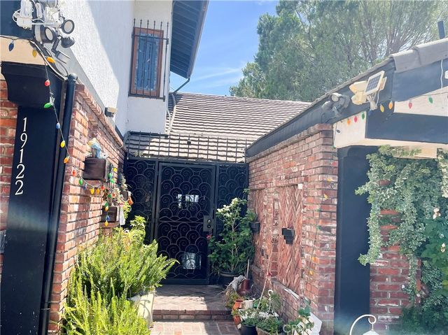 19122 Clymer, Porter Ranch, CA 91326