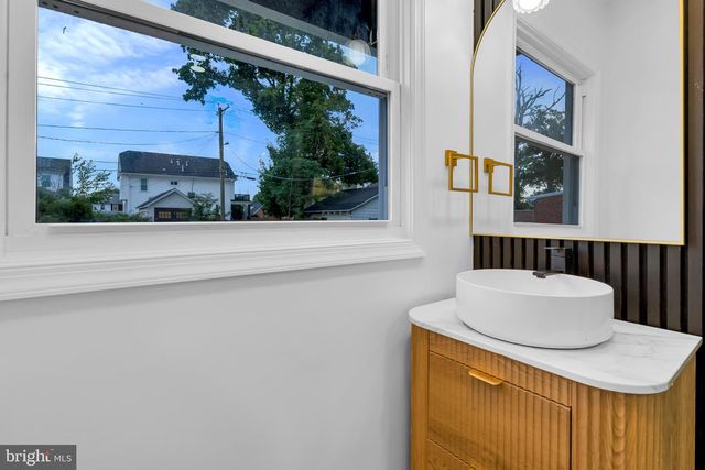4104 WENTWORTH RD, Baltimore, MD 21207