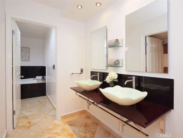 505 Agate, Redondo Beach, CA 90277