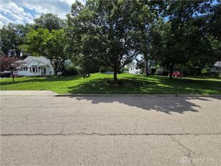 2923 Robin Road, Dayton, OH 45409