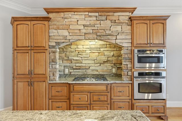 34 Great Lawn Drive, Piedmont, SC 29673