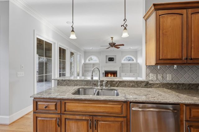 34 Great Lawn Drive, Piedmont, SC 29673