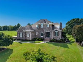 34 Great Lawn Drive, Piedmont, SC 29673