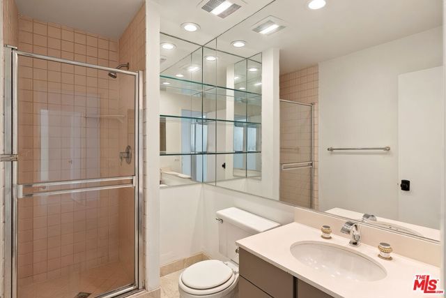 10751 Wilshire Boulevard PH1, Los Angeles, CA 90024