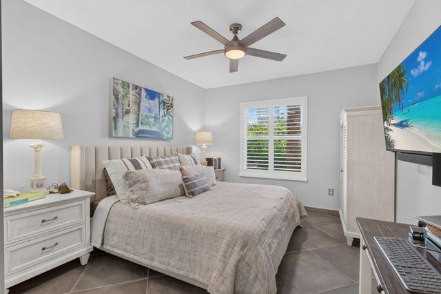 4113 TUSCANY Way 113, Boynton Beach, FL 33435