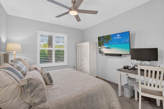 4113 TUSCANY Way 113, Boynton Beach, FL 33435