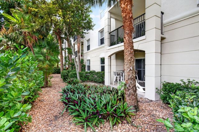 4113 TUSCANY Way 113, Boynton Beach, FL 33435