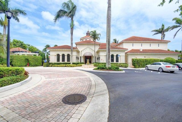 4113 TUSCANY Way 113, Boynton Beach, FL 33435
