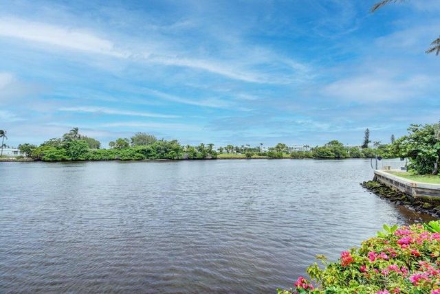 4113 TUSCANY Way 113, Boynton Beach, FL 33435