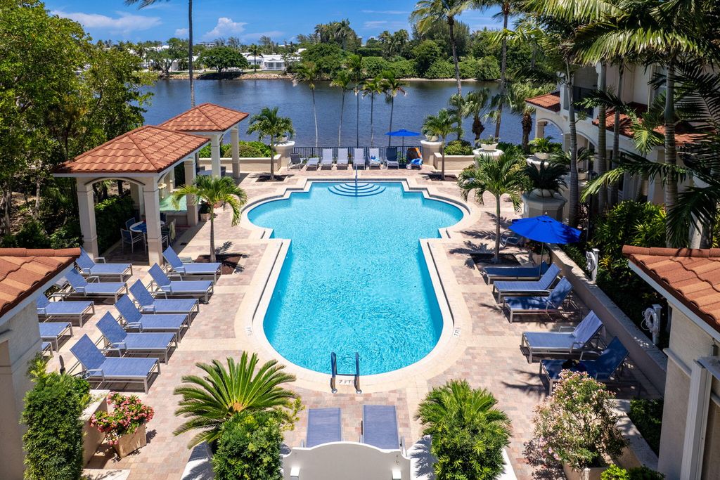 4113 TUSCANY Way 113, Boynton Beach, FL 33435
