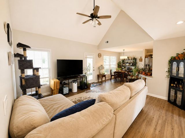 339 Chestnut Lane, Versailles, KY 40383