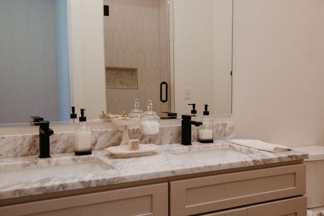 2195 Carpenter Bridge Rd, Columbia, TN 38401