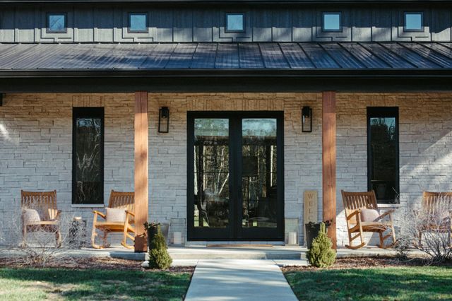 2195 Carpenter Bridge Rd, Columbia, TN 38401