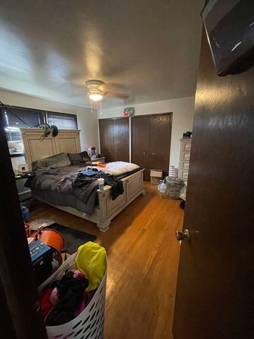 1600 MEMORIAL Drive, Calumet City, IL 60409