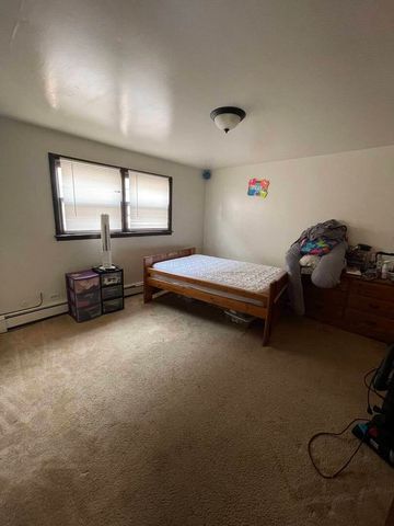 1600 MEMORIAL Drive, Calumet City, IL 60409