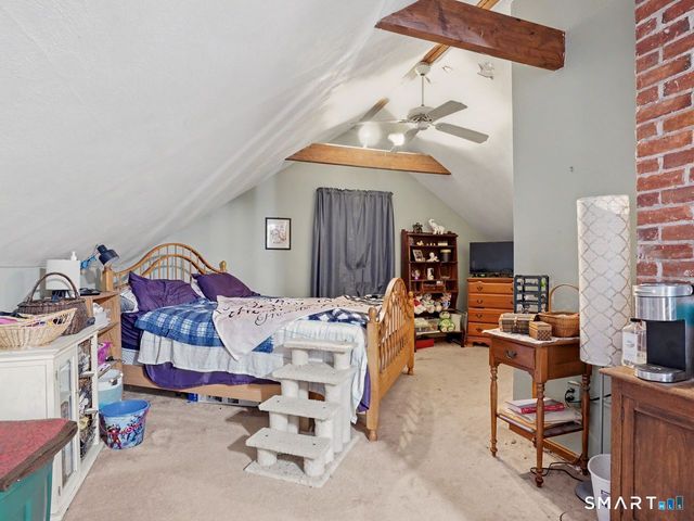 2 North Forest Circle, West Haven, CT 06516